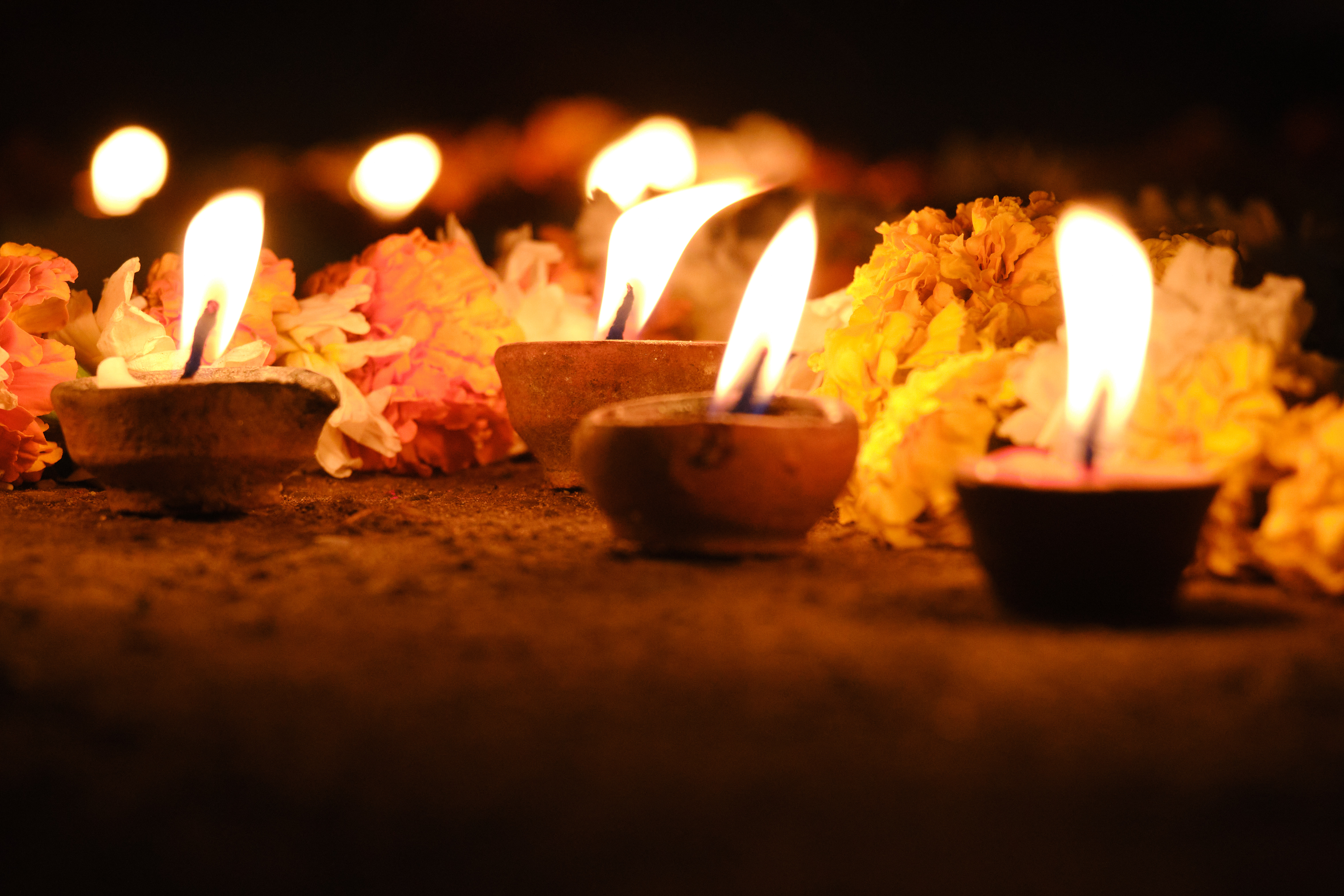 20200307_EV_IN_RIS_Bhajans_Detail_Candles_006